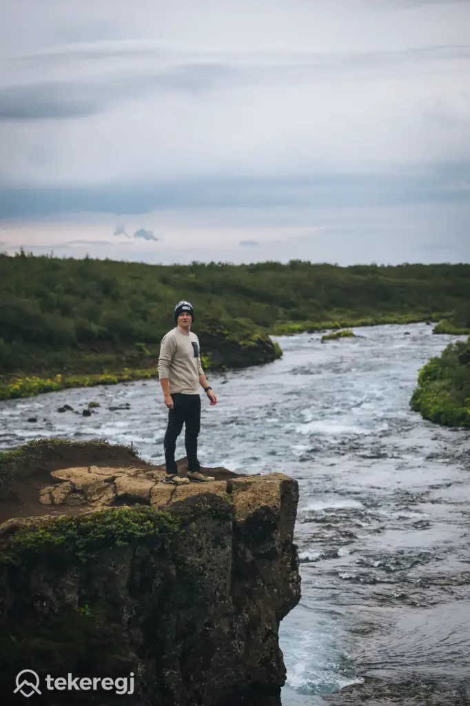 A Bruarfoss szélén!